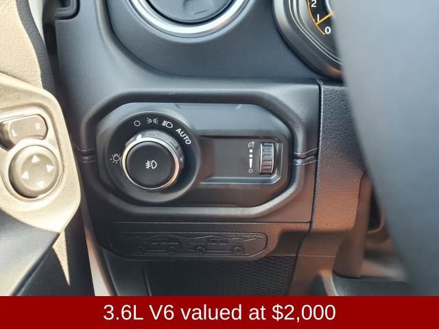 New 2025 Jeep Wrangler Sahara image 15