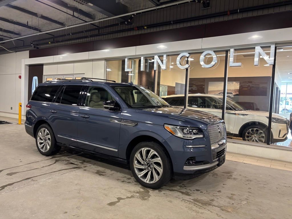 Used 2023 Lincoln Navigator Reserve