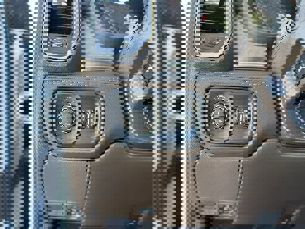 New 2026 RAM 3500 Longhorn image 31