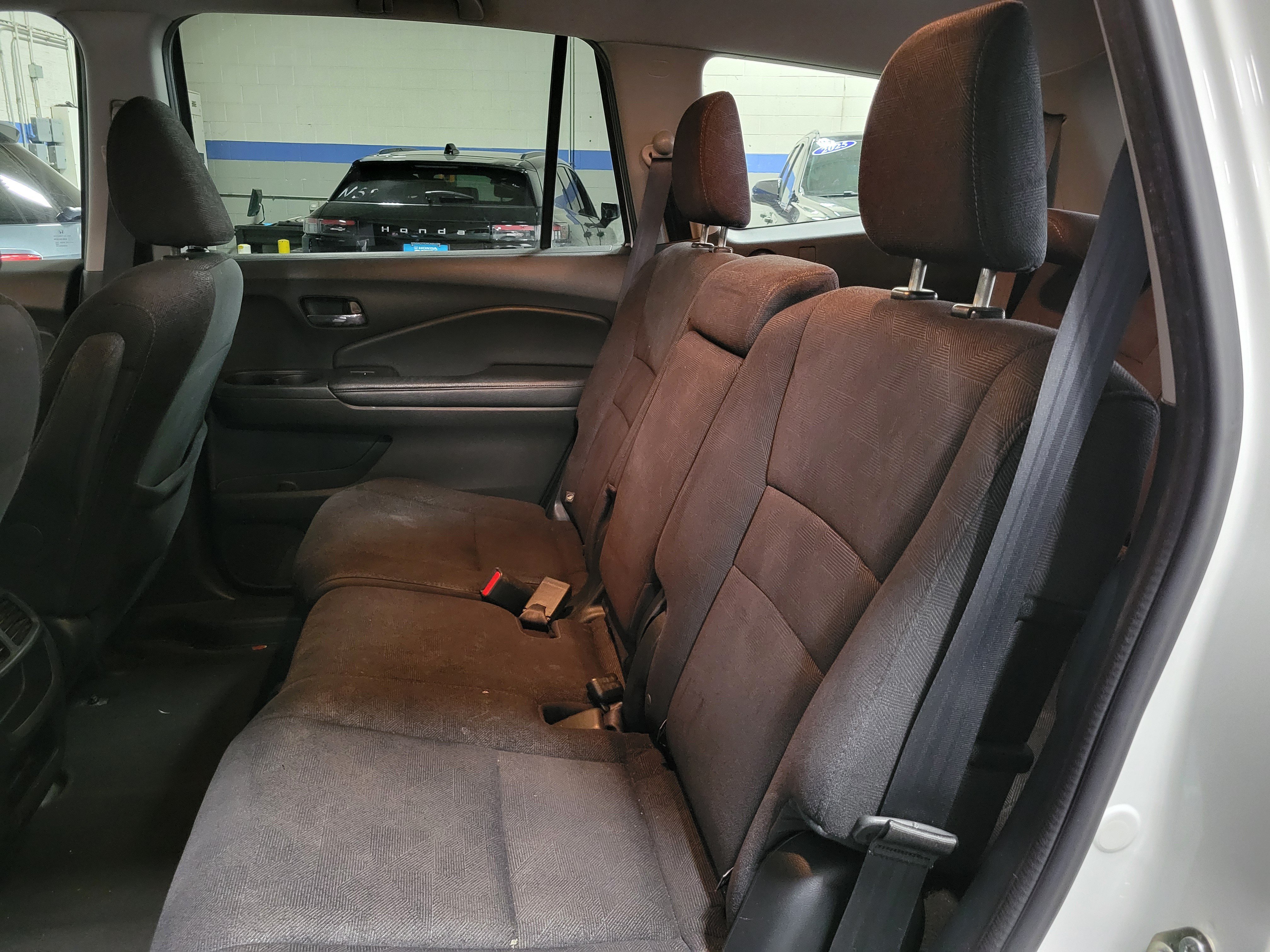 Certified 2020 Honda Pilot LX image 16