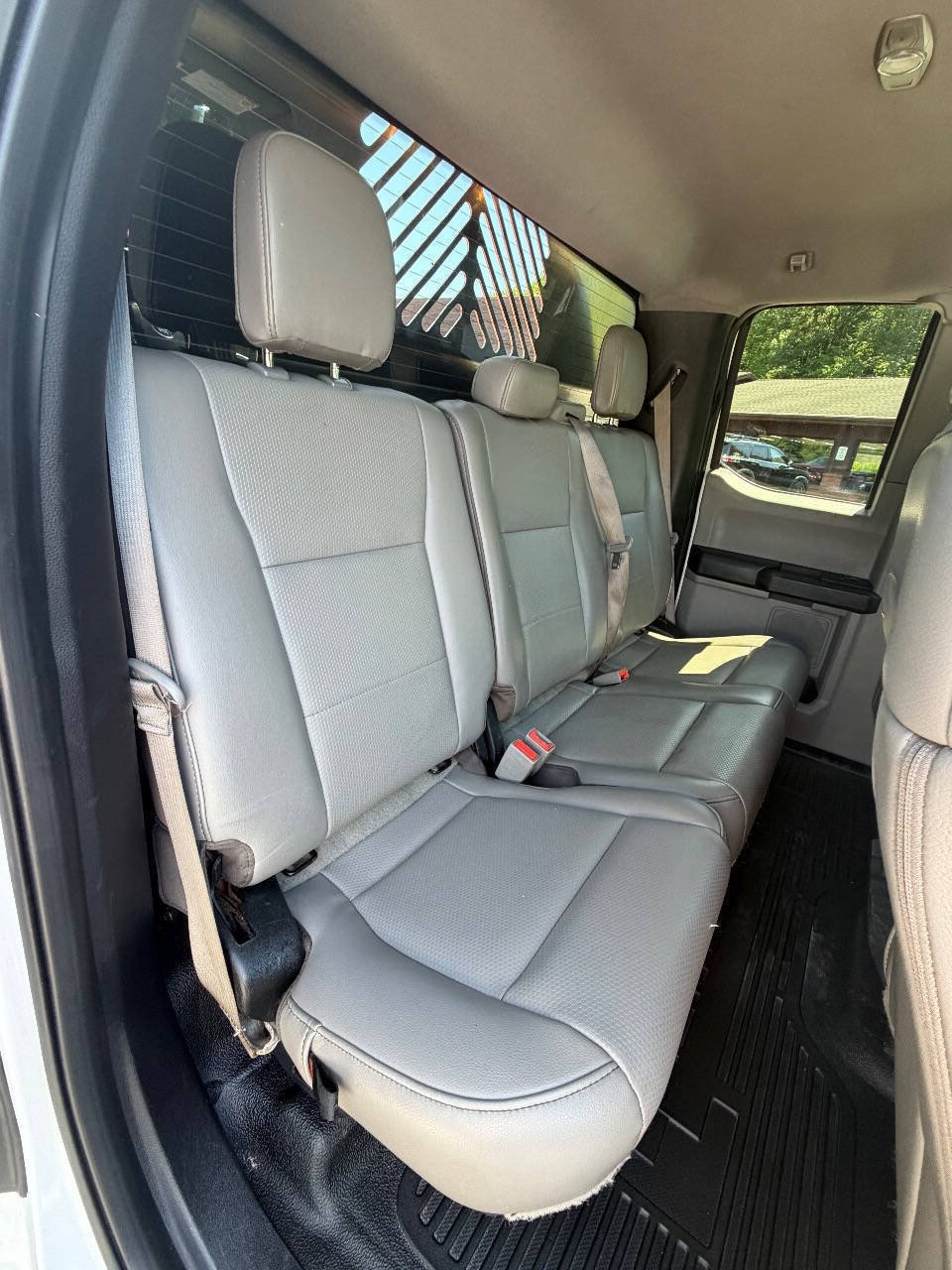 Used 2019 Ford F550 4x4 SuperCab Super Duty image 45