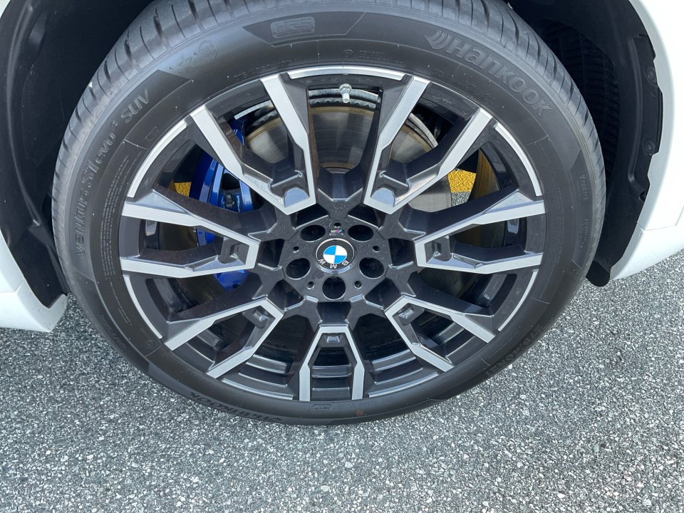 Used 2026 BMW X5 sDrive40i w/ M Sport Package RWD image 25