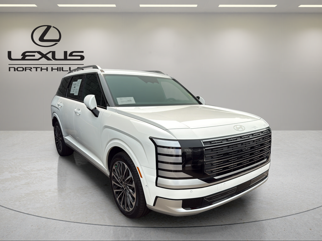 Used 2026 Hyundai Palisade Calligraphy AWD/4WD image 2