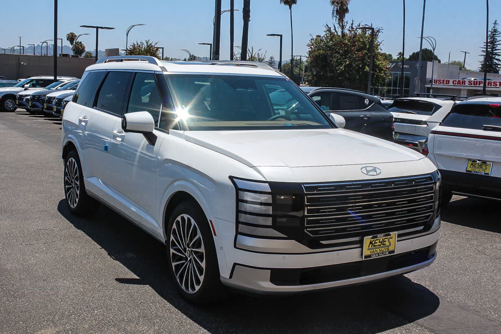 New 2026 Hyundai Palisade Calligraphy AWD/4WD image 3