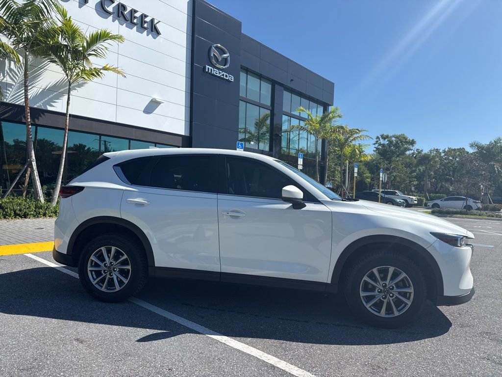 Certified 2022 MAZDA CX-5 AWD 2.5 S w/ Preferred Package image 3