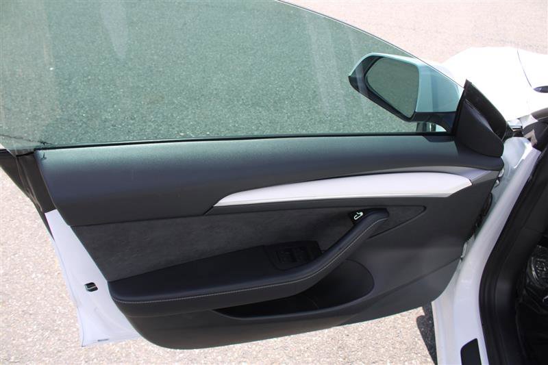 Used 2021 Tesla Model 3 Long Range image 12