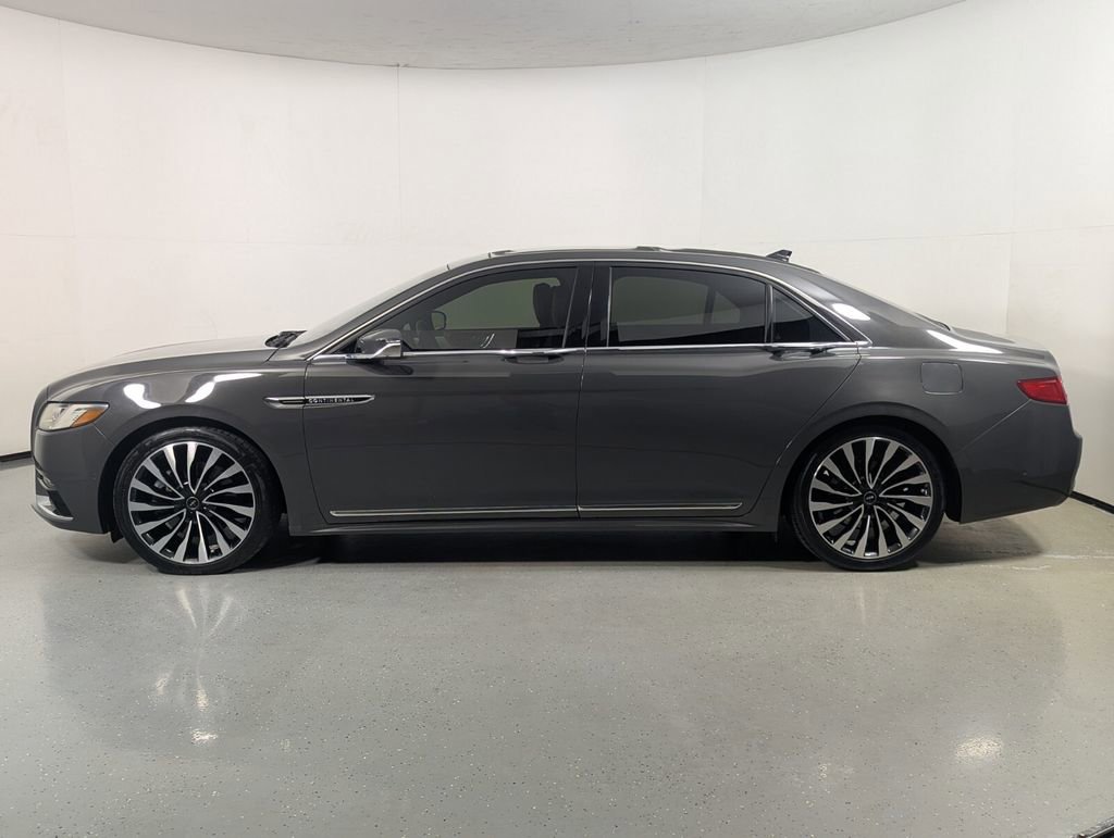 Used 2020 Lincoln Continental Black Label w/ Rear Seat Amenities Package image 4