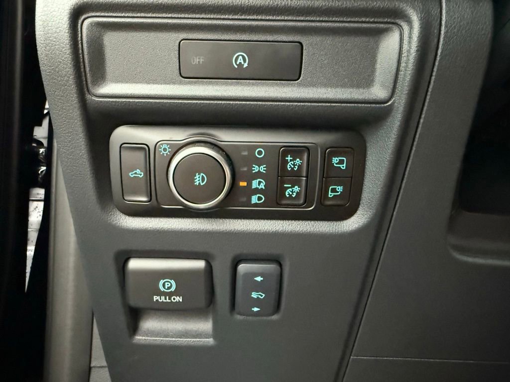 New 2025 Ford F150 Lariat w/ Equipment Group 502A High image 29