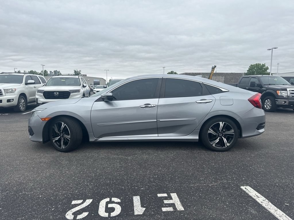 Used 2016 Honda Civic Touring image 8