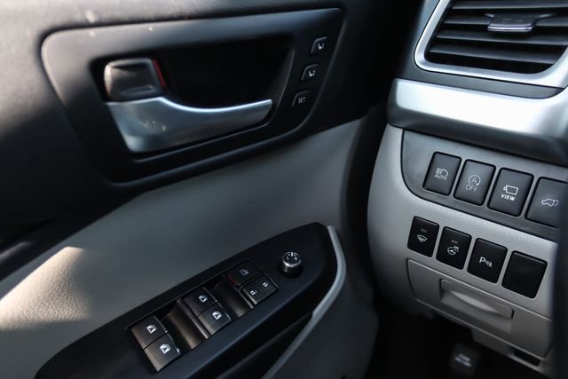 Used 2018 Toyota Highlander Limited Platinum image 64