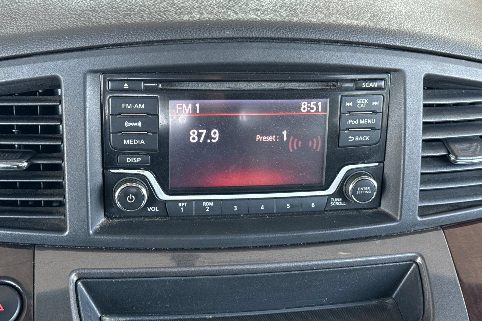 Used 2016 Nissan Quest SV FWD image 25