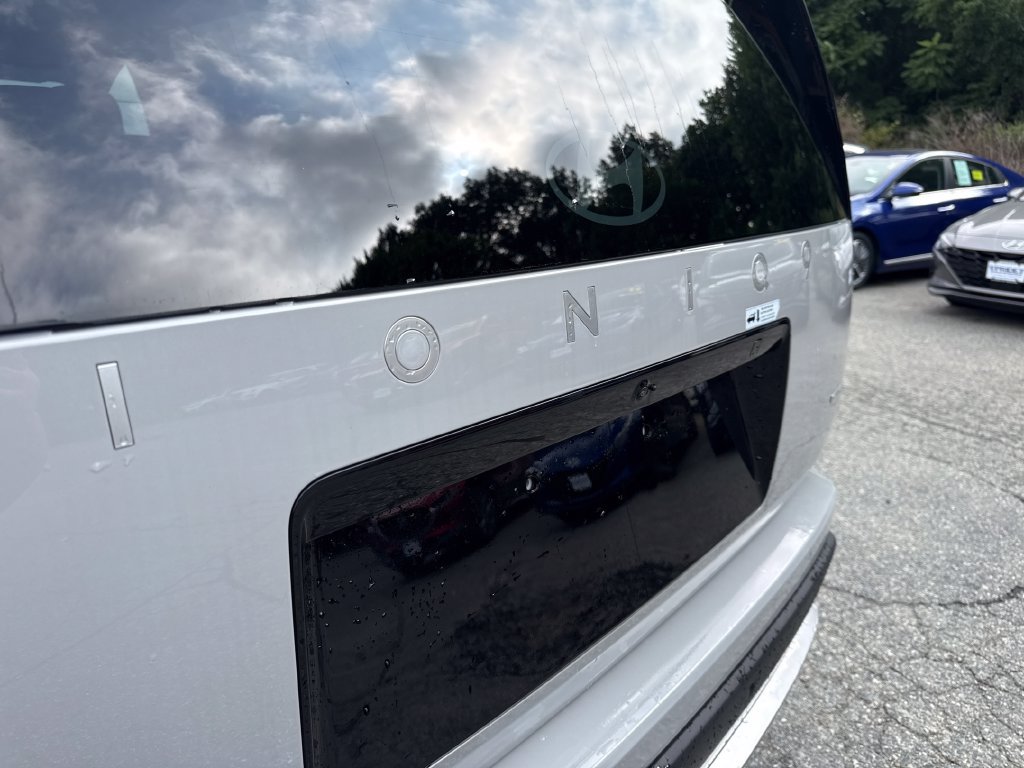 New 2026 Hyundai Ioniq 9 SE AWD/4WD image 13