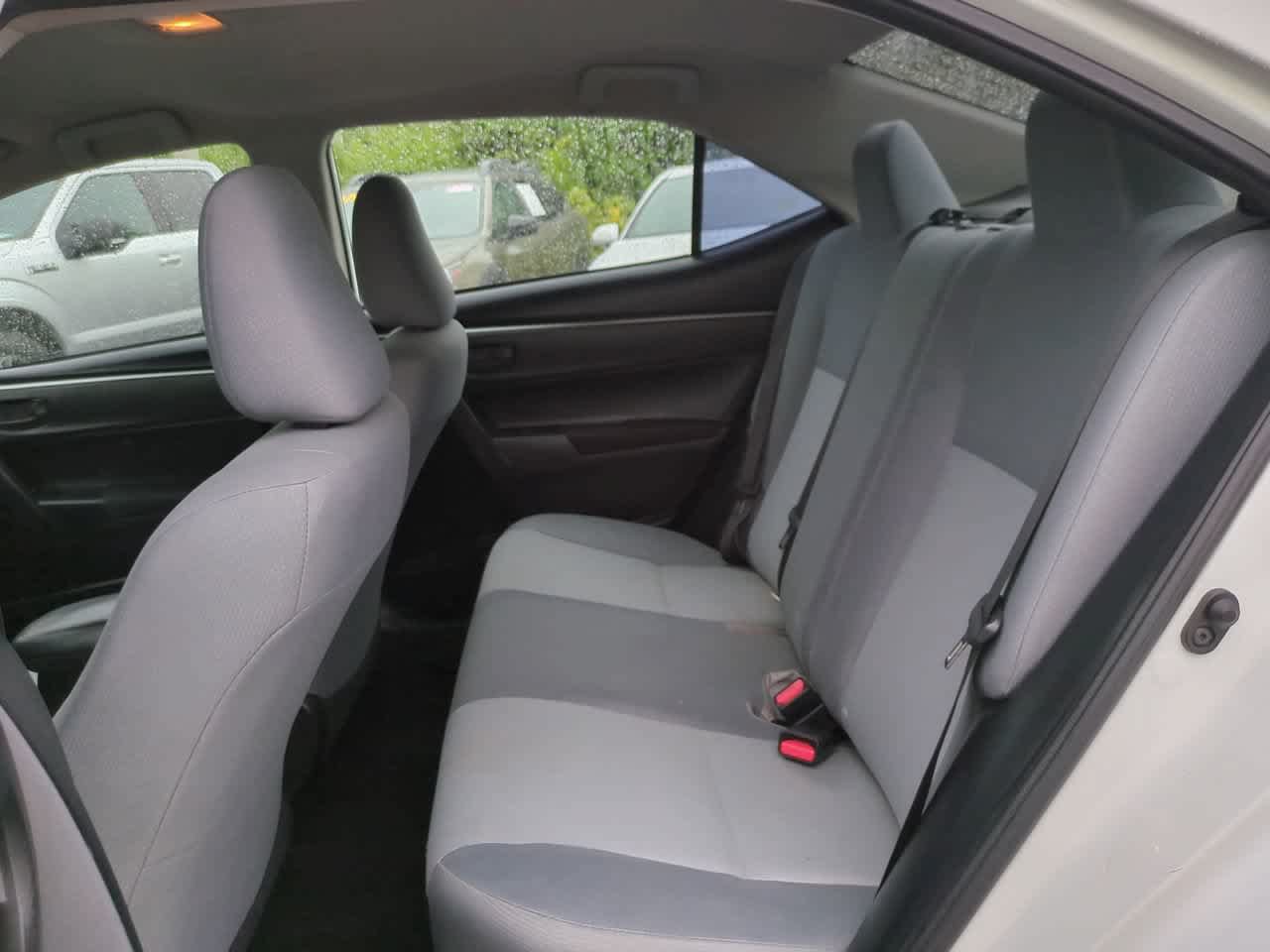 Used 2014 Toyota Corolla L FWD image 13