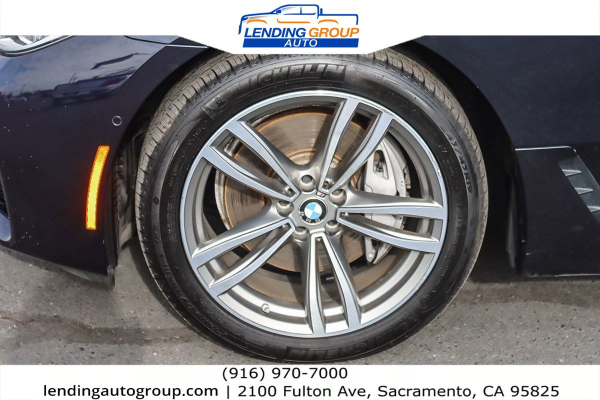 Used 2018 BMW 640i Gran Turismo xDrive image 9