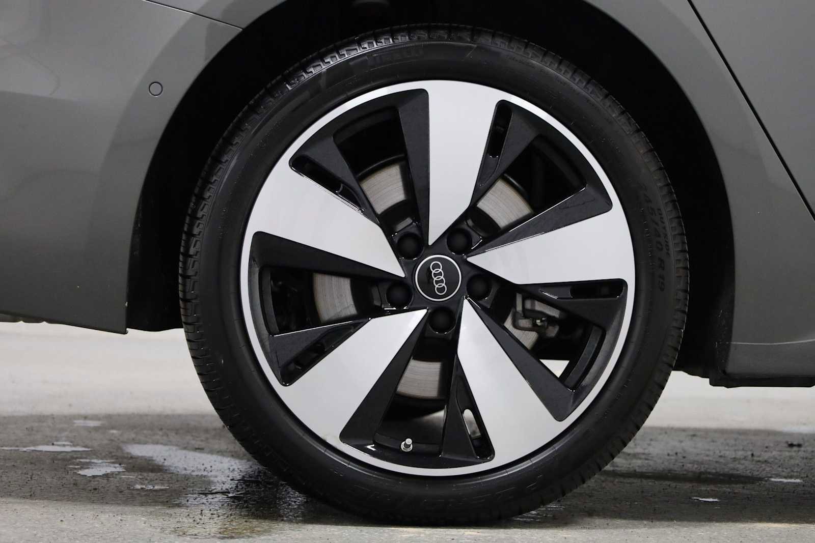 Certified 2025 Audi A5 2.0T Premium Plus w/ Premium Plus AWD/4WD image 36