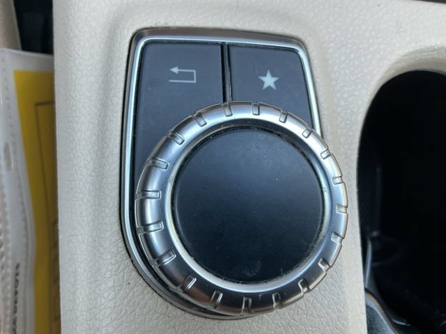 Used 2019 Mercedes-Benz GLA 250 4MATIC image 27