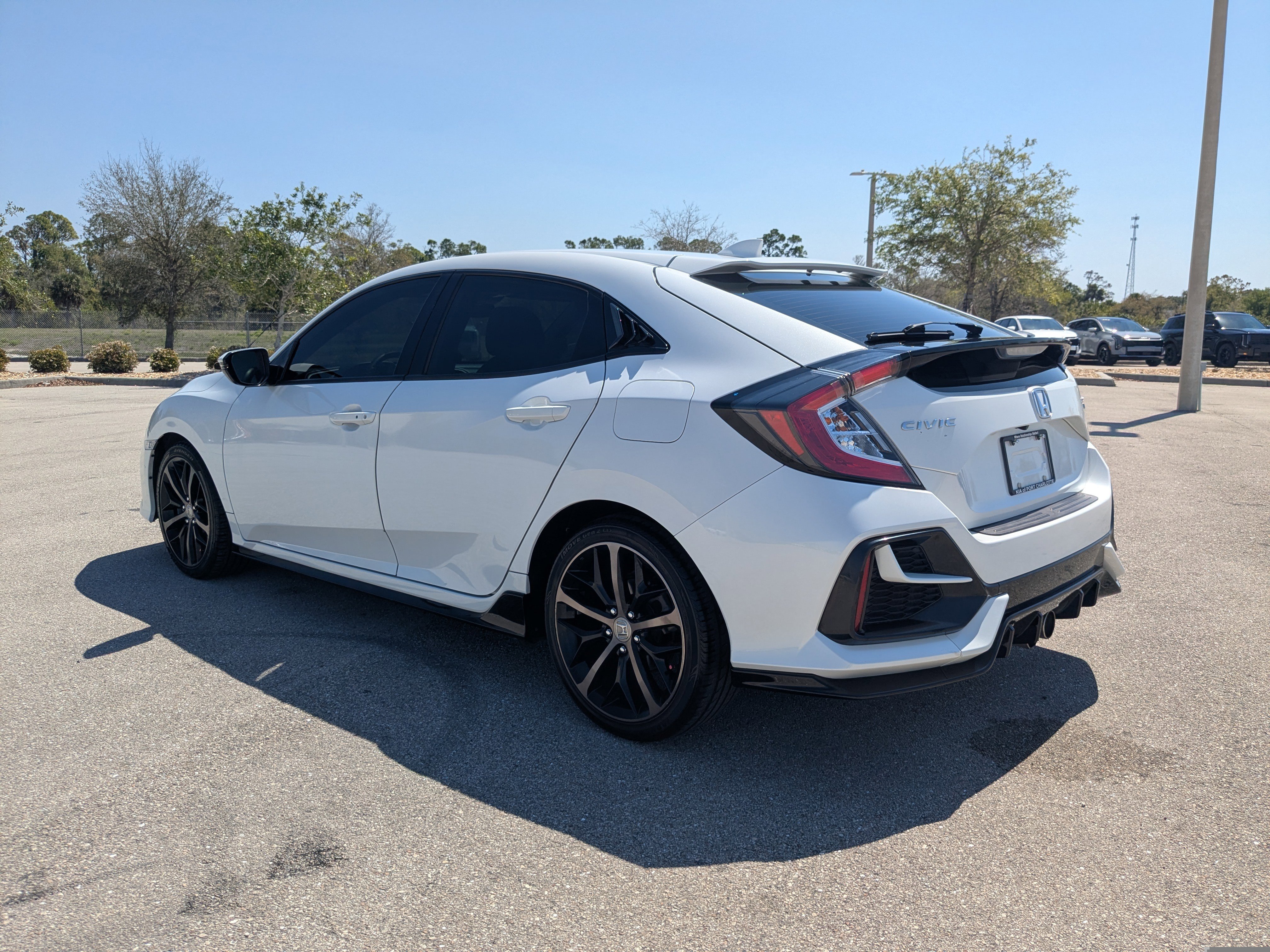 Used 2021 Honda Civic Sport Touring image 7
