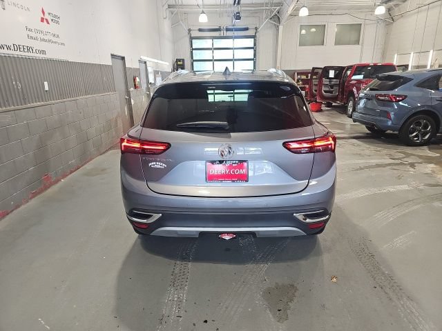 Used 2022 Buick Envision Essence w/ Safety Package FWD image 4