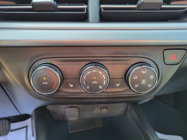 Certified 2025 Chevrolet Trax RS w/ Driver Confidence Package image 20