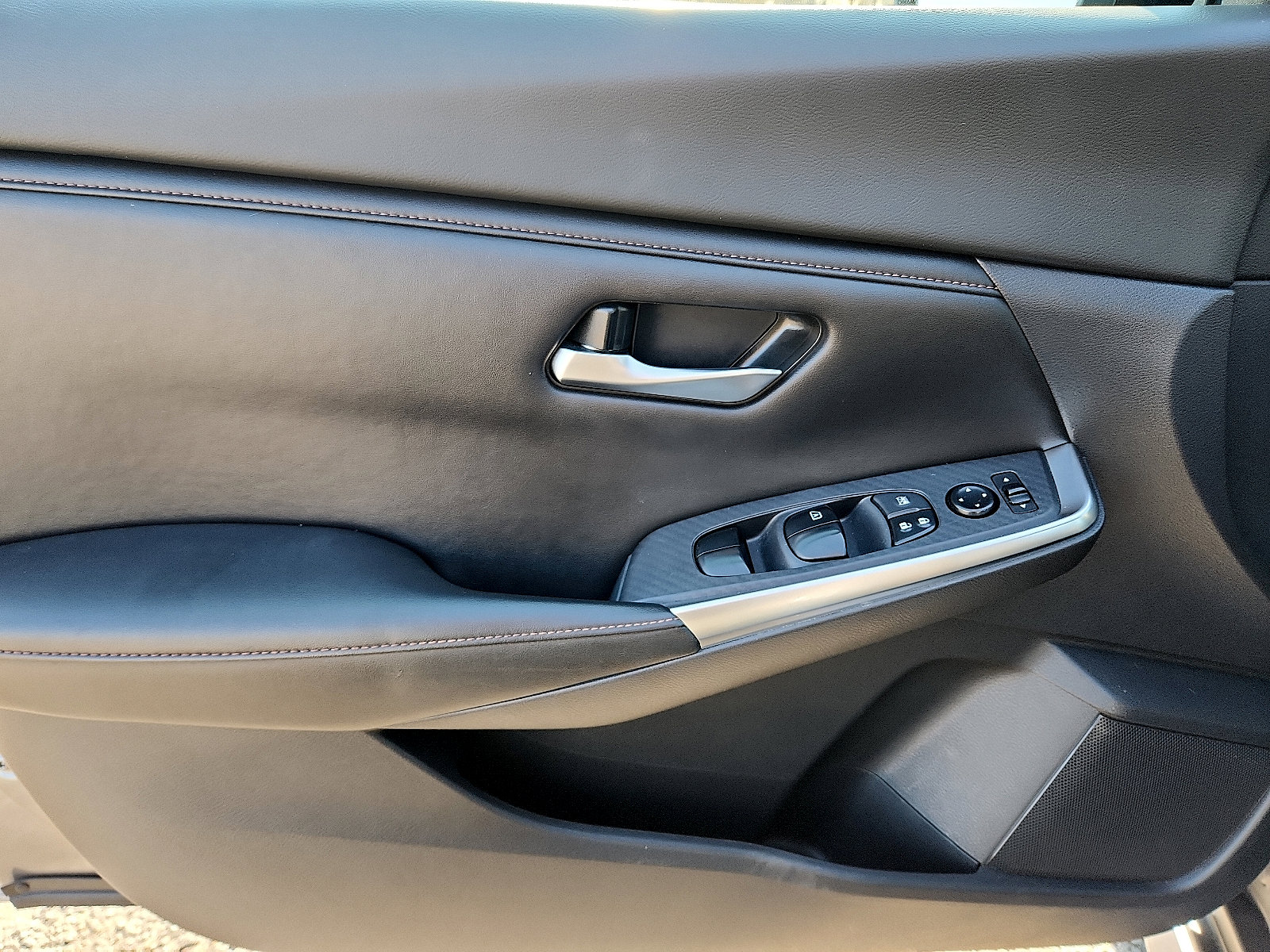 Used 2021 Nissan Sentra SR image 12