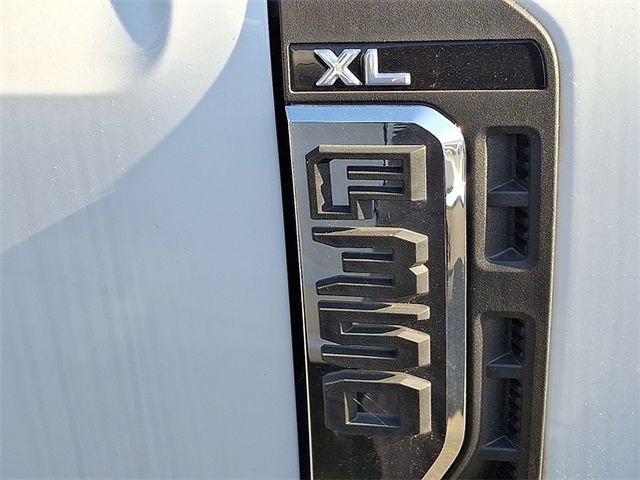 New 2023 Ford F350 XL w/ Snow Plow Prep Package AWD/4WD image 4