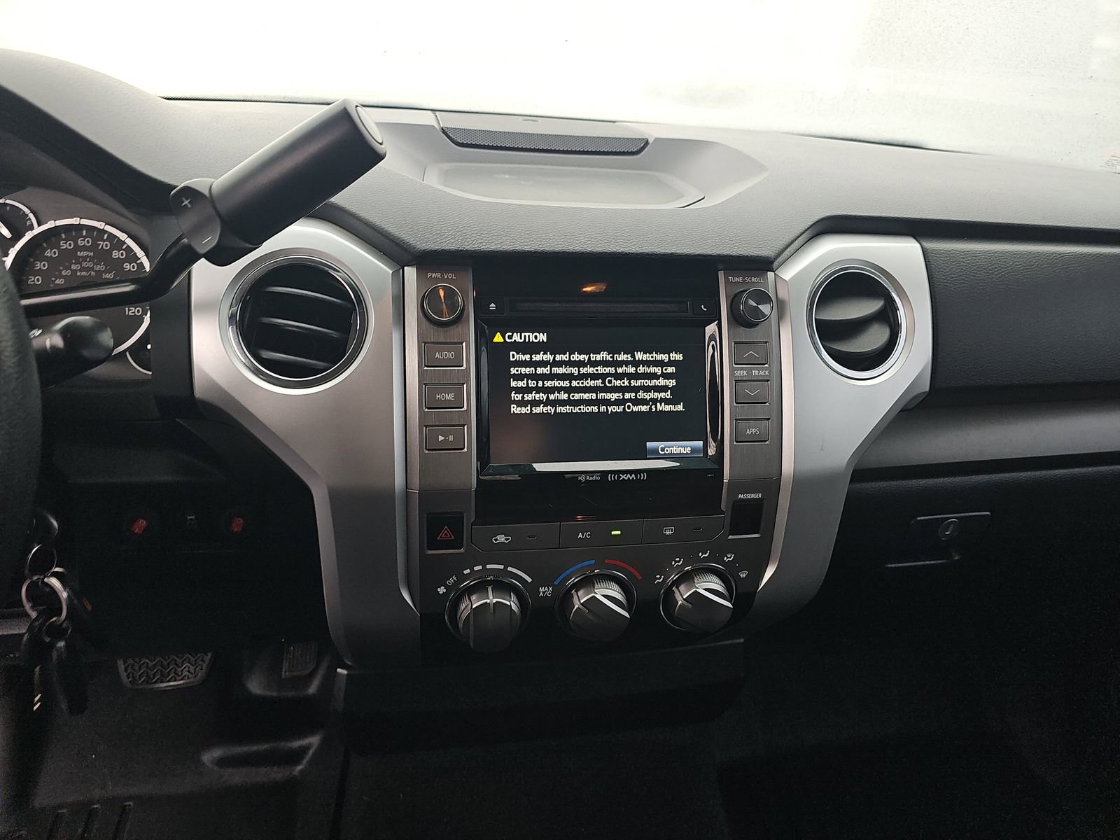 Used 2017 Toyota Tundra SR5 image 17