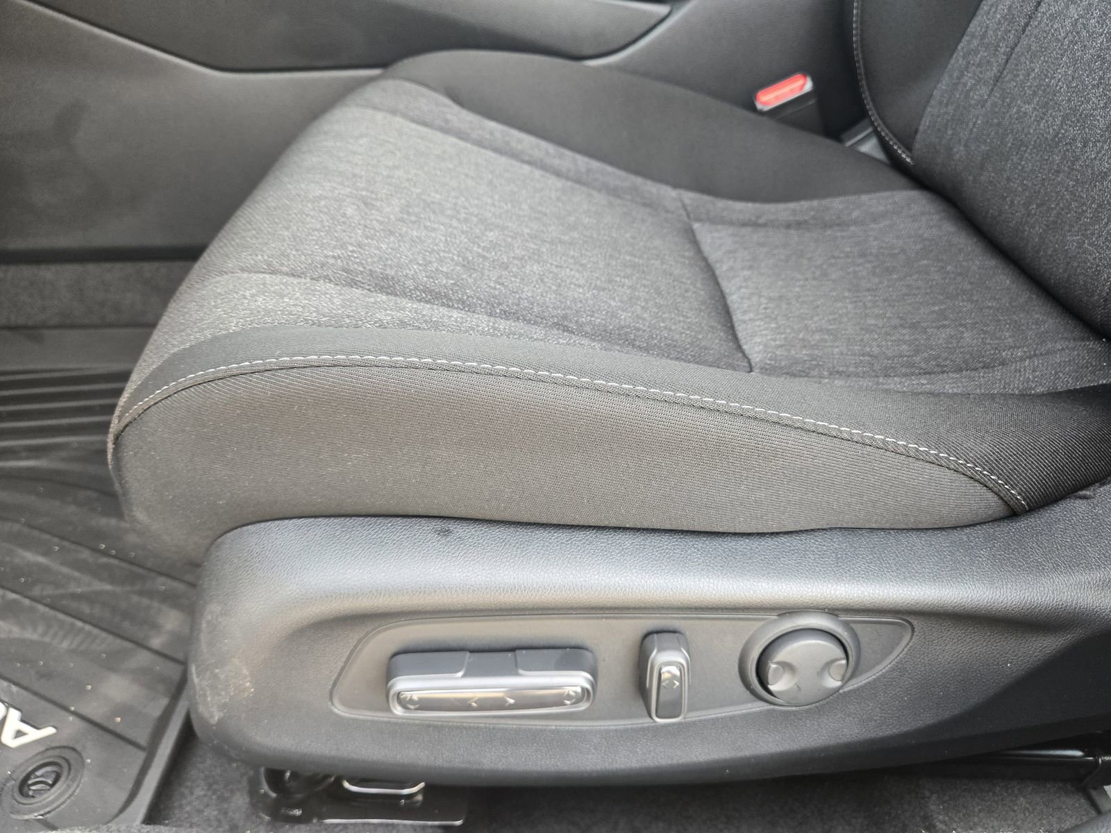 New 2026 Honda Accord SE image 22