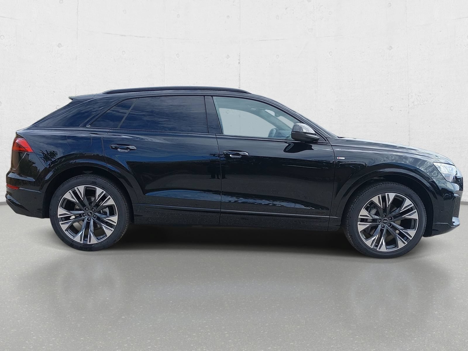 New 2026 Audi Q8 Prestige AWD/4WD image 4