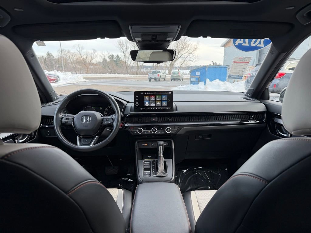 Used 2024 Honda CR-V Sport Touring image 2