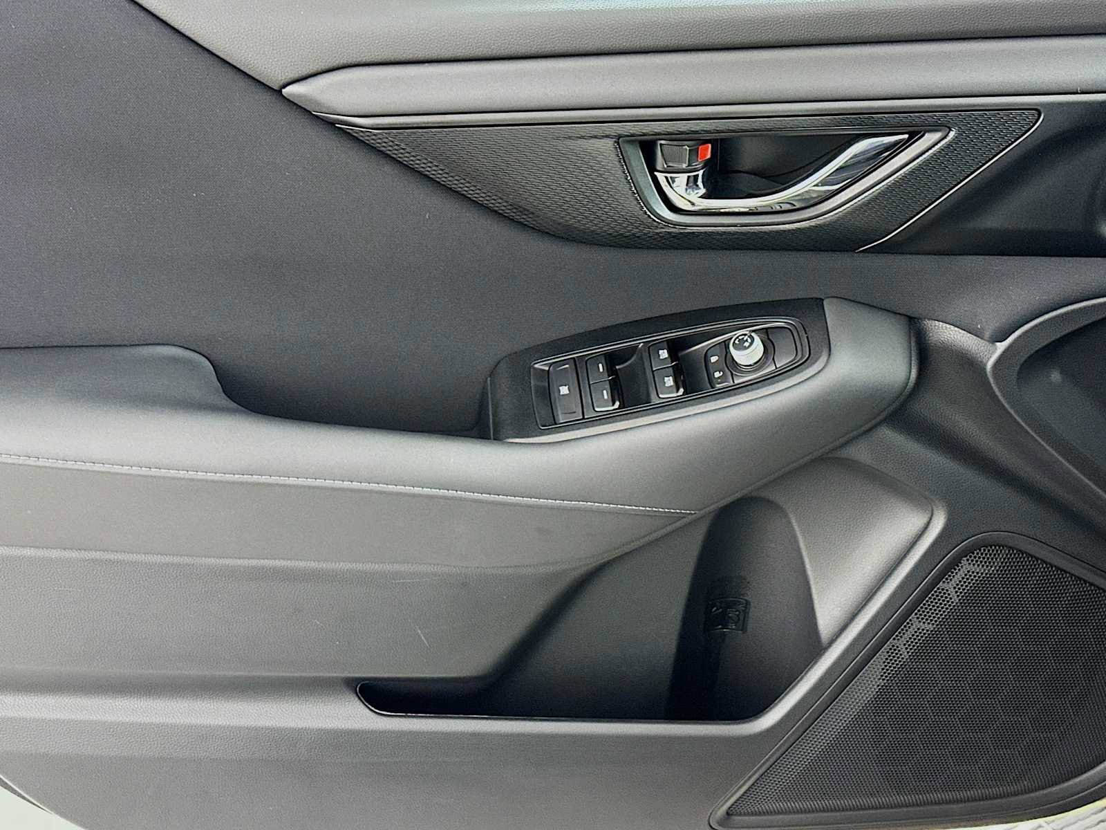 Certified 2025 Subaru Outback Premium image 17