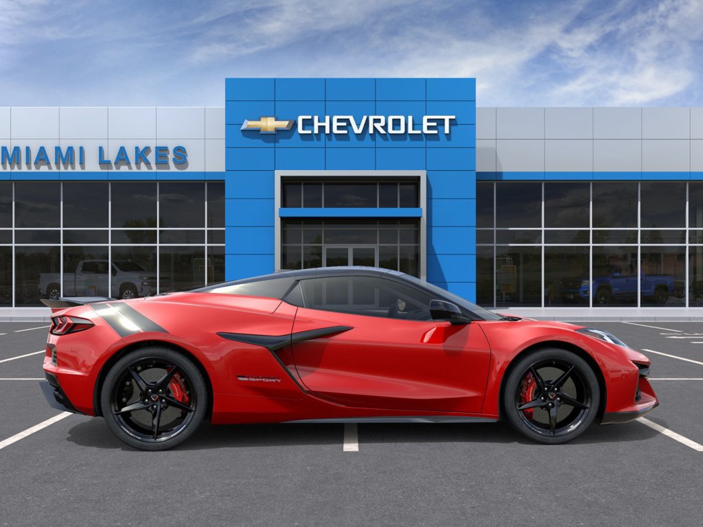 New 2027 Chevrolet Corvette Grand Sport w/ Stealth Interior Trim Package RWD image 5