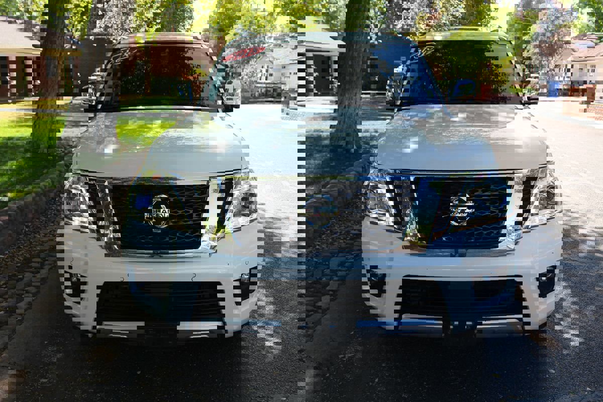 Used 2018 Nissan Armada Platinum w/ Cargo Package image 43