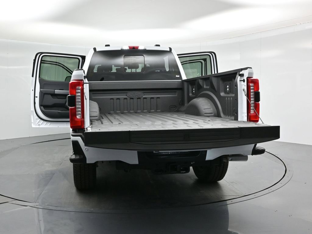 New 2025 Ford F250 Lariat w/ Lariat Ultimate Package image 33