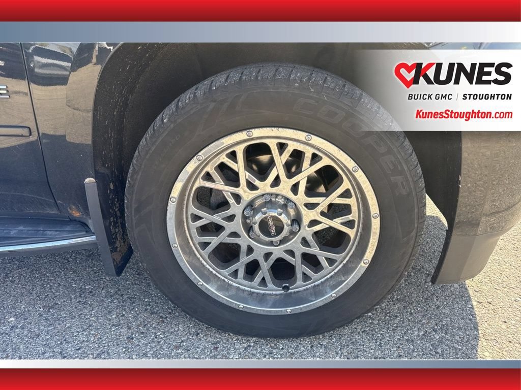 Used 2015 Chevrolet Tahoe LTZ AWD/4WD image 14