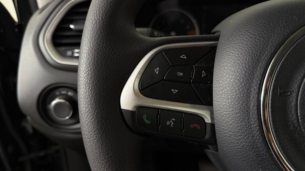 Used 2021 Jeep Renegade Sport AWD/4WD image 16