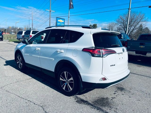 Used 2016 Toyota RAV4 XLE image 3
