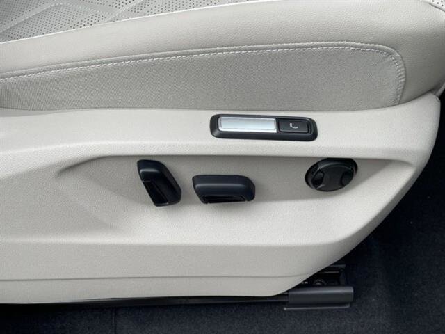 New 2026 Volkswagen Atlas SEL Premium R-Line image 10