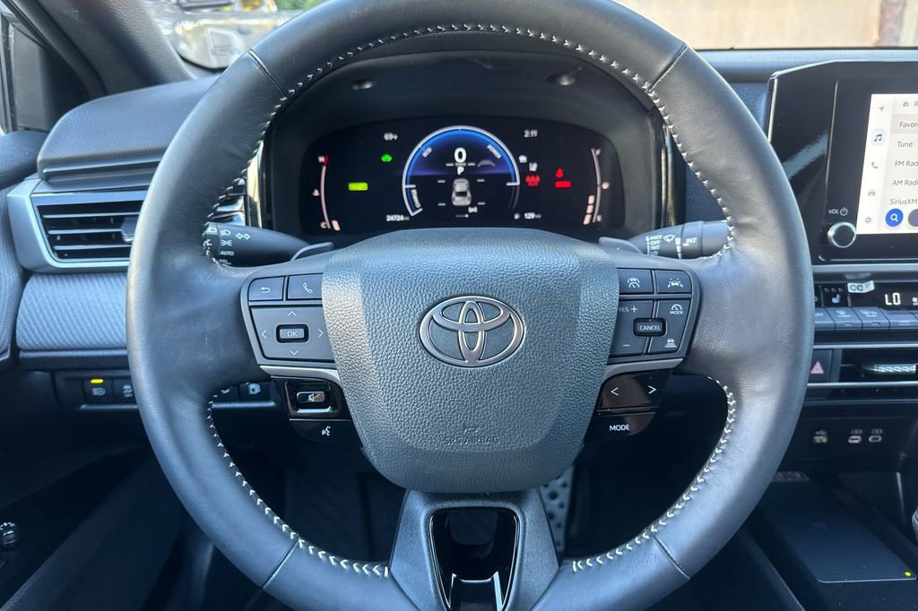 Certified 2025 Toyota Camry SE w/ Convenience Package image 22