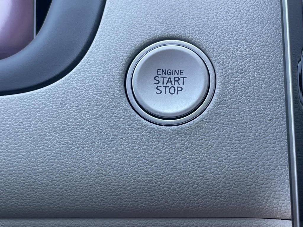 Certified 2024 Hyundai Tucson Limited image 14