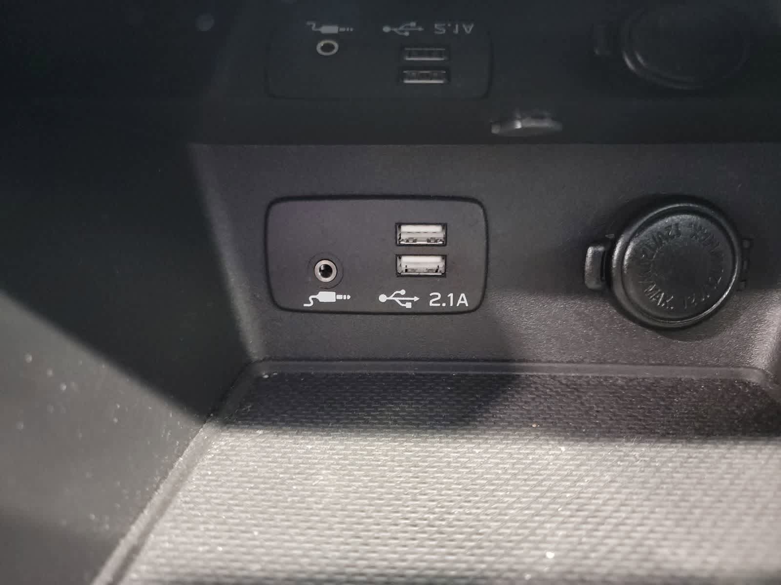 Used 2021 Subaru Forester Premium AWD/4WD image 18