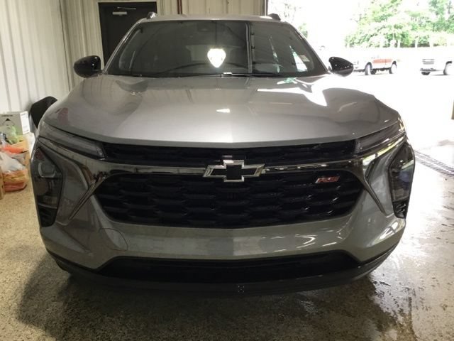 New 2026 Chevrolet Trax RS w/ Driver Confidence Package FWD image 6