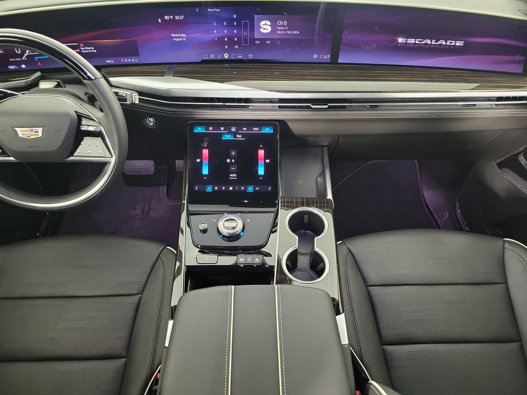 Certified 2026 Cadillac Escalade Luxury w/ Touring Package AWD/4WD image 16