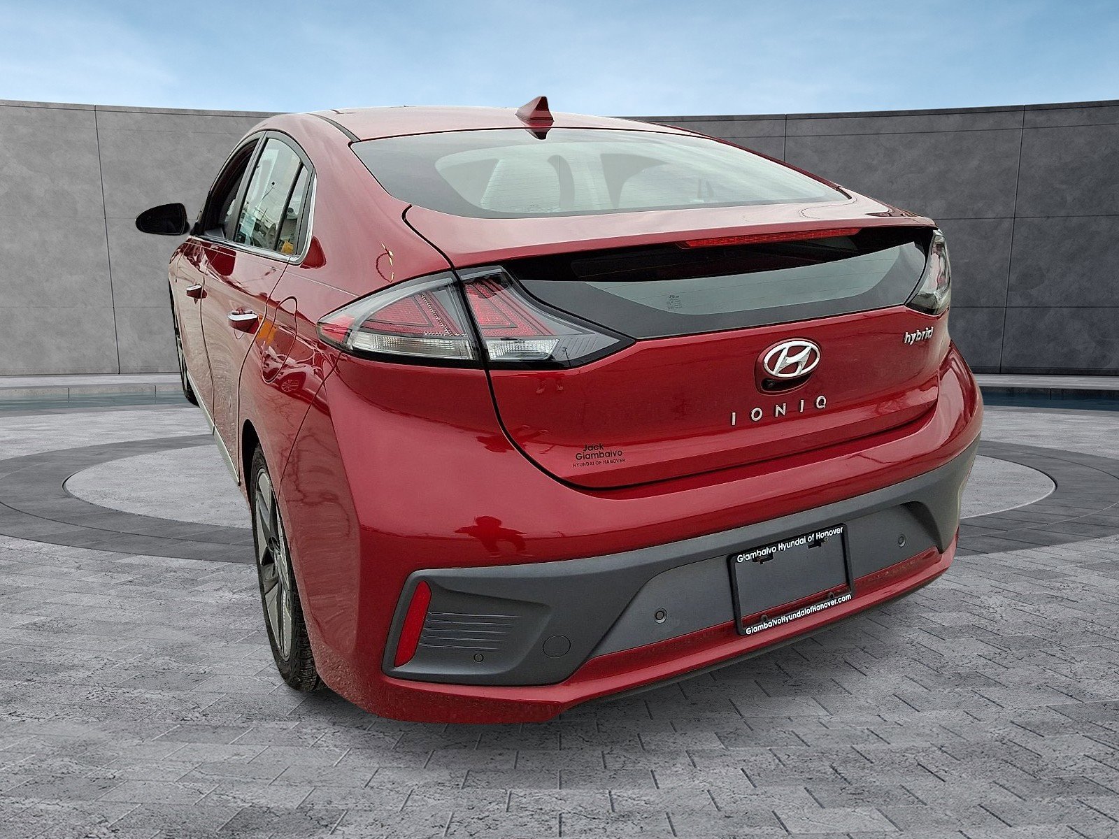 Used 2020 Hyundai Ioniq Limited image 8