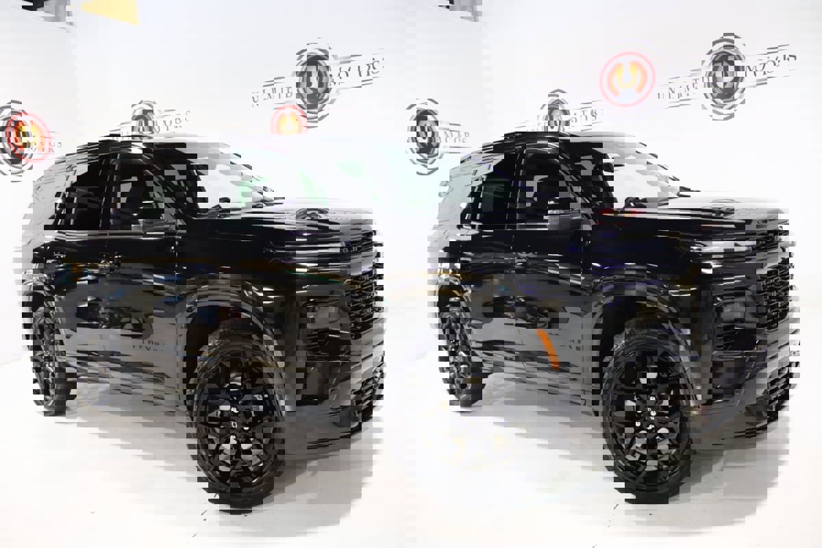 Used 2024 Chevrolet Traverse RS w/ LPO, Floor Liner Package image 81