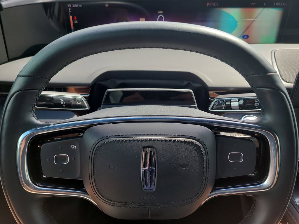 Used 2024 Lincoln Nautilus Reserve w/ Equipment Group 202A image 28