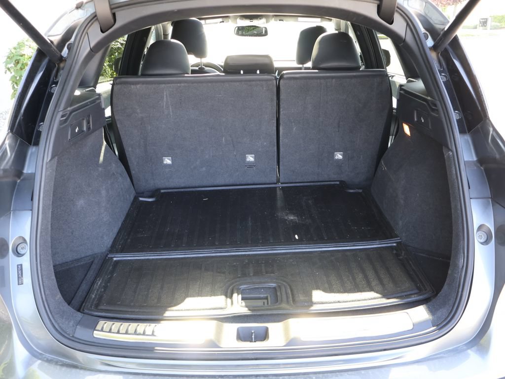 Used 2019 INFINITI QX50 Essential w/ Sensory Package AWD/4WD image 10