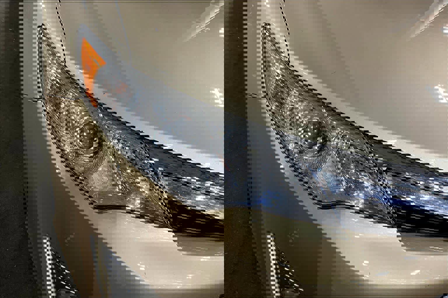 Used 2012 Toyota Camry XLE w/ Leather Pkg image 27