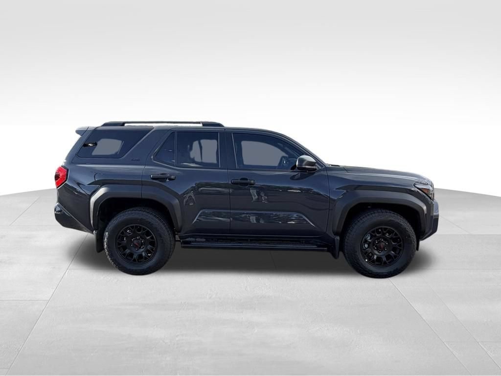 Used 2025 Toyota 4Runner SR5 AWD/4WD image 11