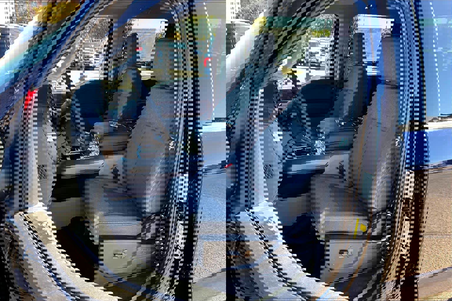 New 2025 Ford F150 Lightning XLT w/ Max Trailer Tow Package image 9