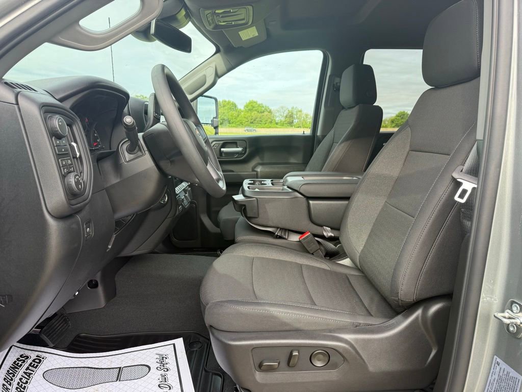 New 2026 Chevrolet Silverado 2500 Custom w/ Custom Value Package AWD/4WD image 24